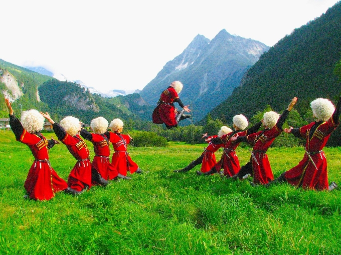 Ансамбль «Ватан» покоряет Баку фото