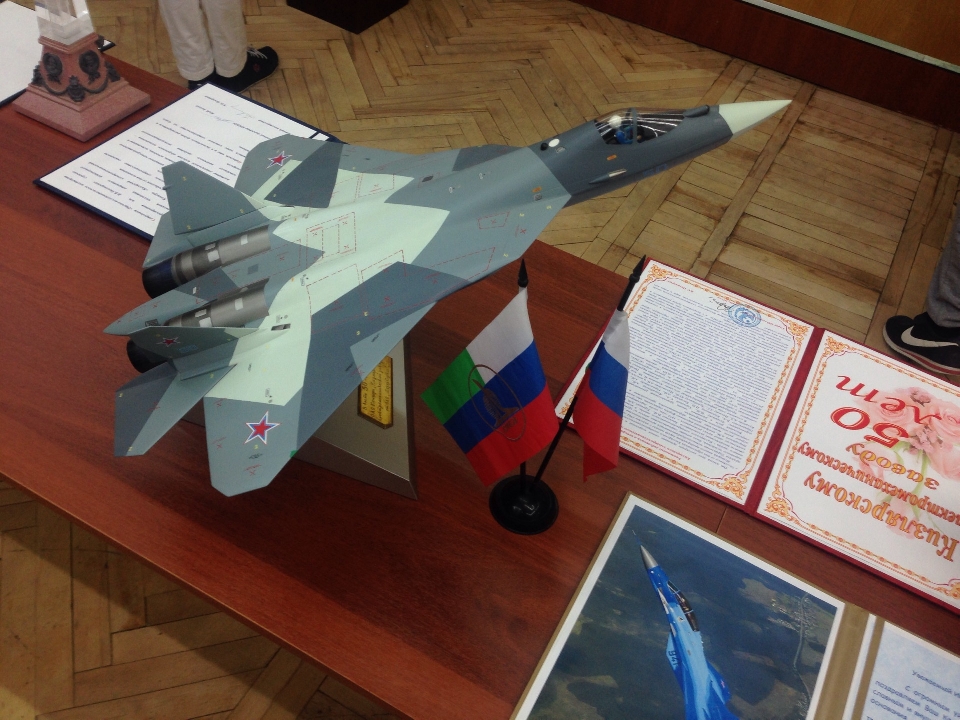 Показ Дагестанской техники на международном авиасалоне фото