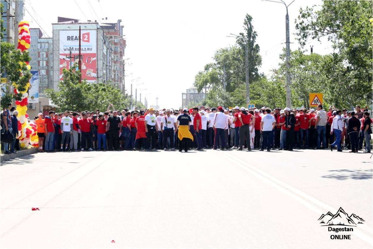 К патриотизму, через спорт фото