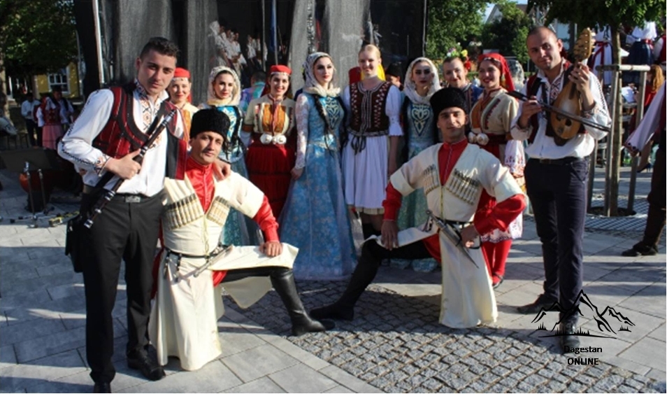 Дни народного творчества Дагестана в Чехии фото