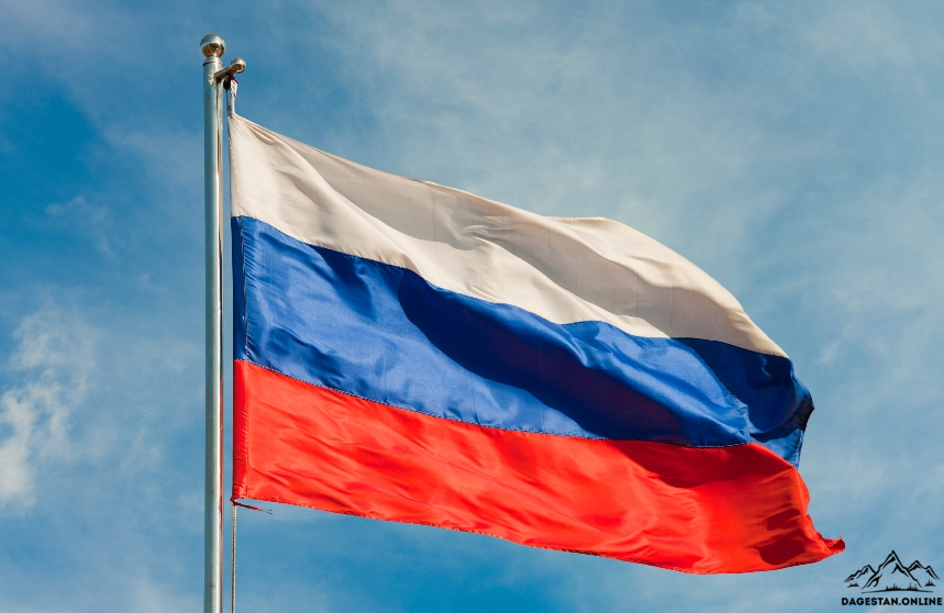 Триколор в столице фото