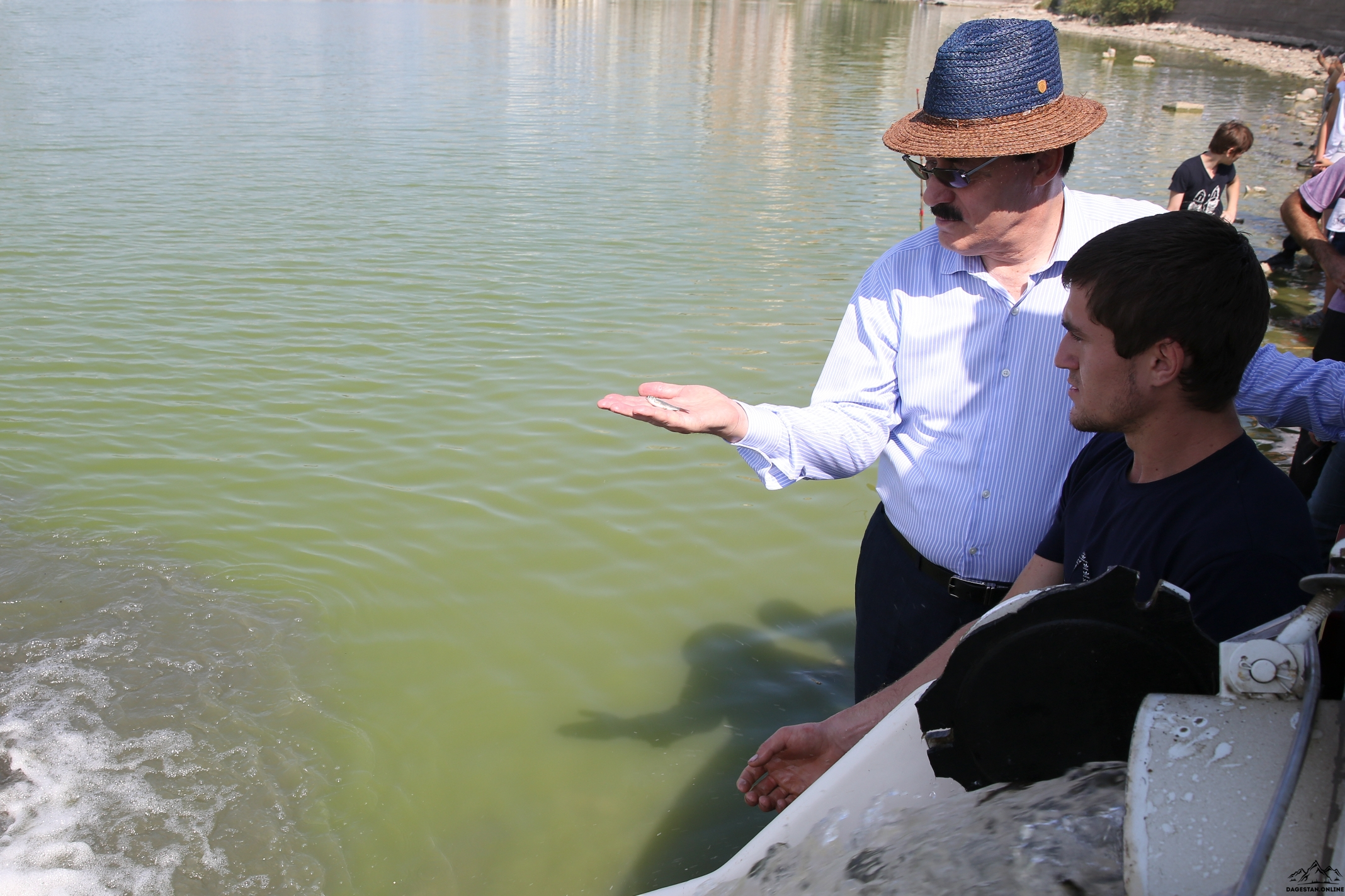 II фестиваль Каспийской рыбы, посетил Глава Дагестана фото