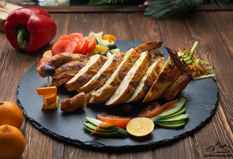 Цыпленок &quot;Галантин&quot; к праздничному столу фото