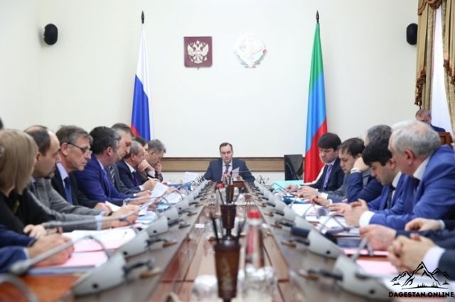 Артём Здунов провел совещание по вопросам развития предприятий оборонно-промышленного комплекса фото