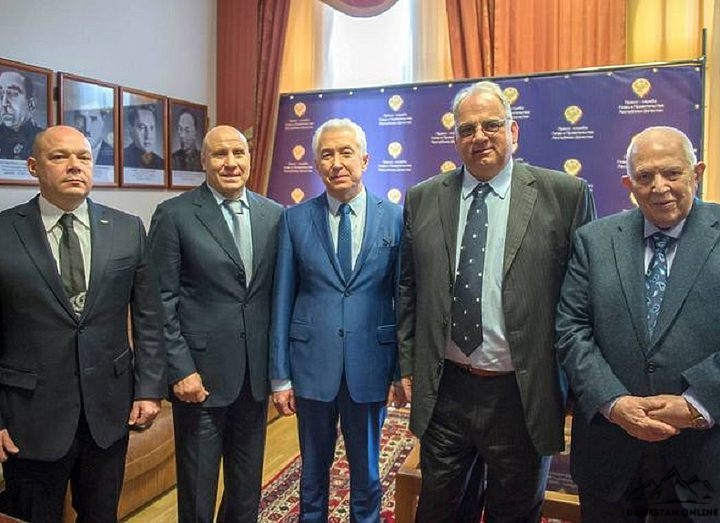 Около 40 гостиниц подготовили для участников ЧЕ-2018 по спортивной борьбе в Дагестане  фото