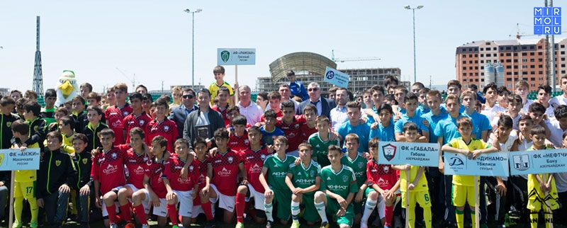Второй международный турнир по футболу «CaspianCup» стартовал на «Анжи Арене» фото
