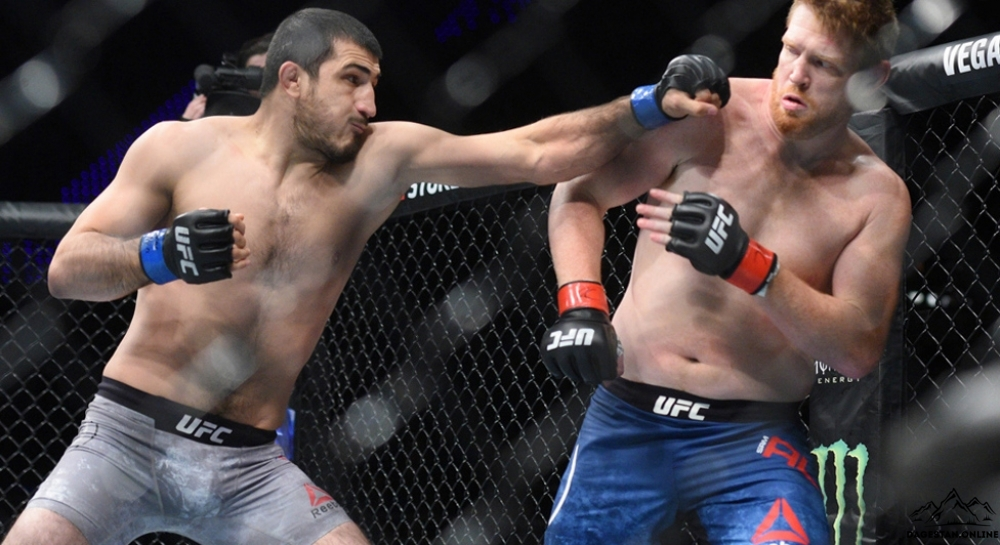 Российский боец Рамазан Эмеев одержал вторую победу в UFC Российский боец Рамазан Эмеев одержал вторую победу в UFC фото