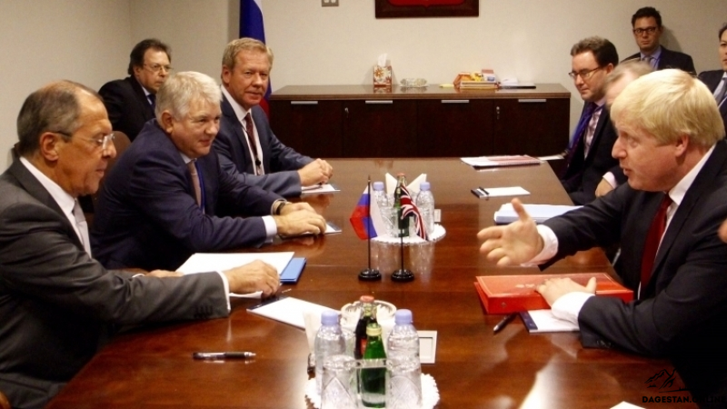 Представители МИД России и Совета Федерации посетили исторический парк Махачкалы фото