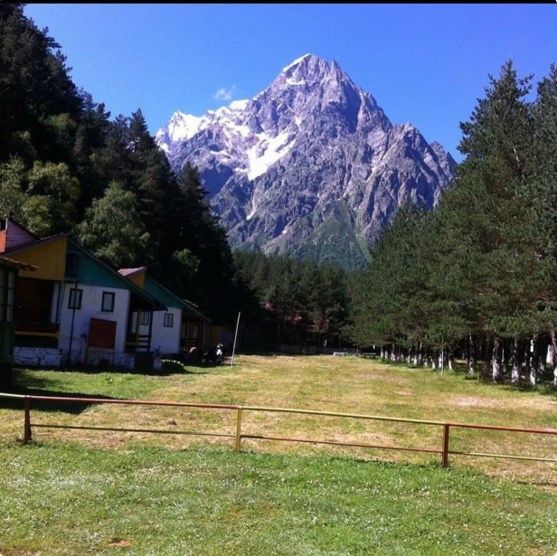 Чем заманивает город мёртвых из Кабардино-Балкарии ? фото