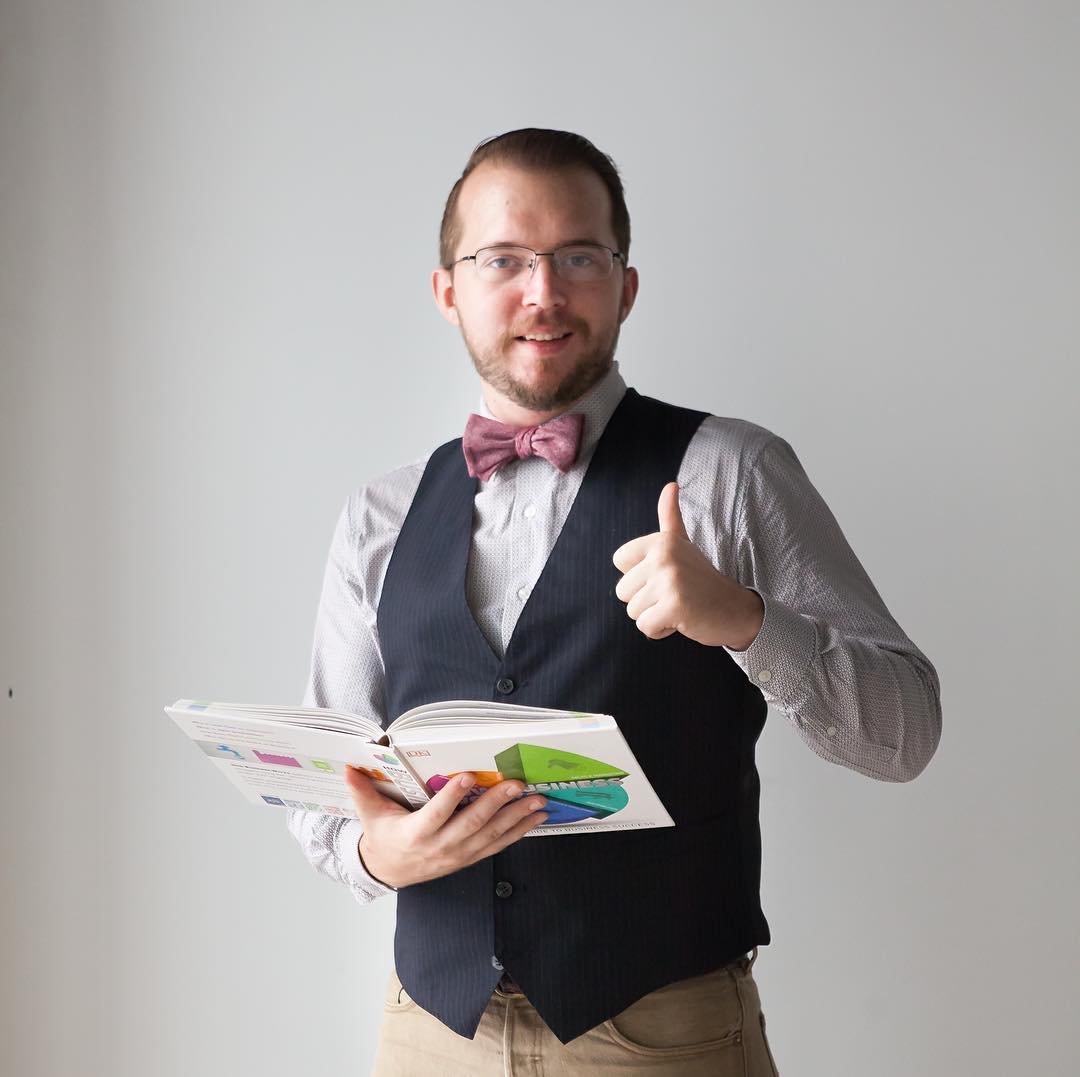 Джейкоб Вандам: «Люди тут выглядят лучше, чем в Штатах» фото