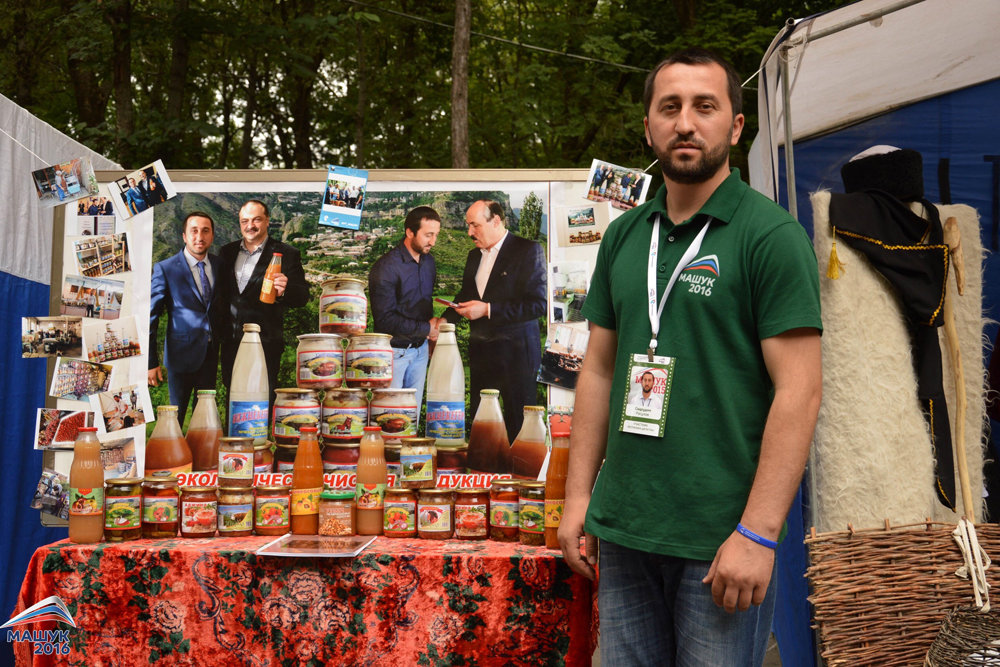 Садрудин Расулов: «У меня работает наша сельская молодёжь» фото