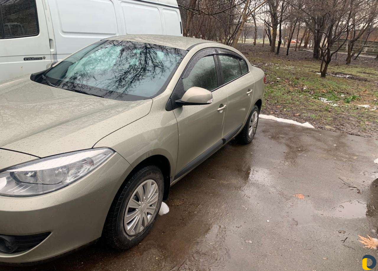 Аренда авто с выкупом краснодар. Рено Флюенс тонированный. Renault Fluence тонировка. Fluence Renault тонированный. Рено Флюенс тонировка