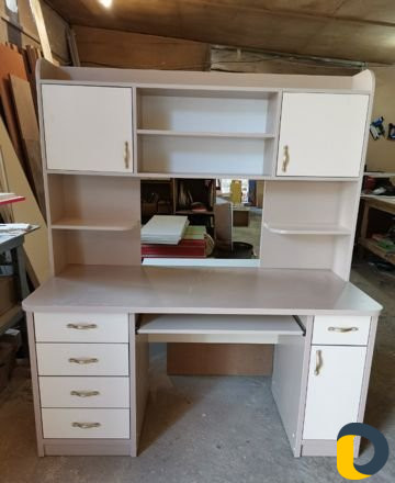 Компьютерные столы Компьютерные столы фото