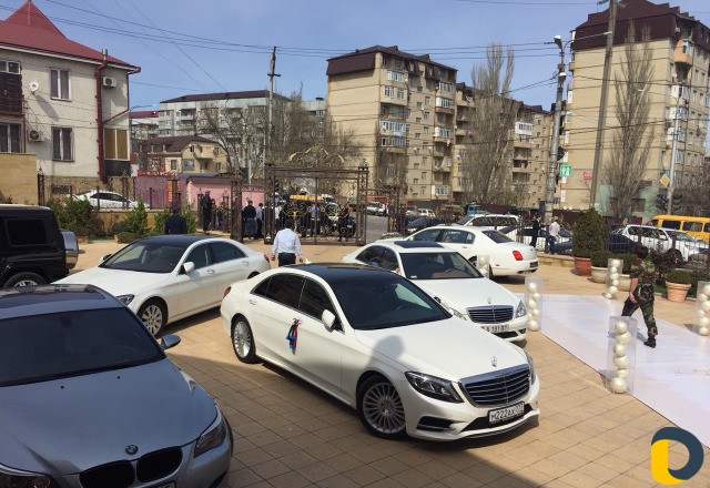 Владикавказ махачкала машина. Автопрокат в Ташкенте мерс. Аренда авто Махачкала