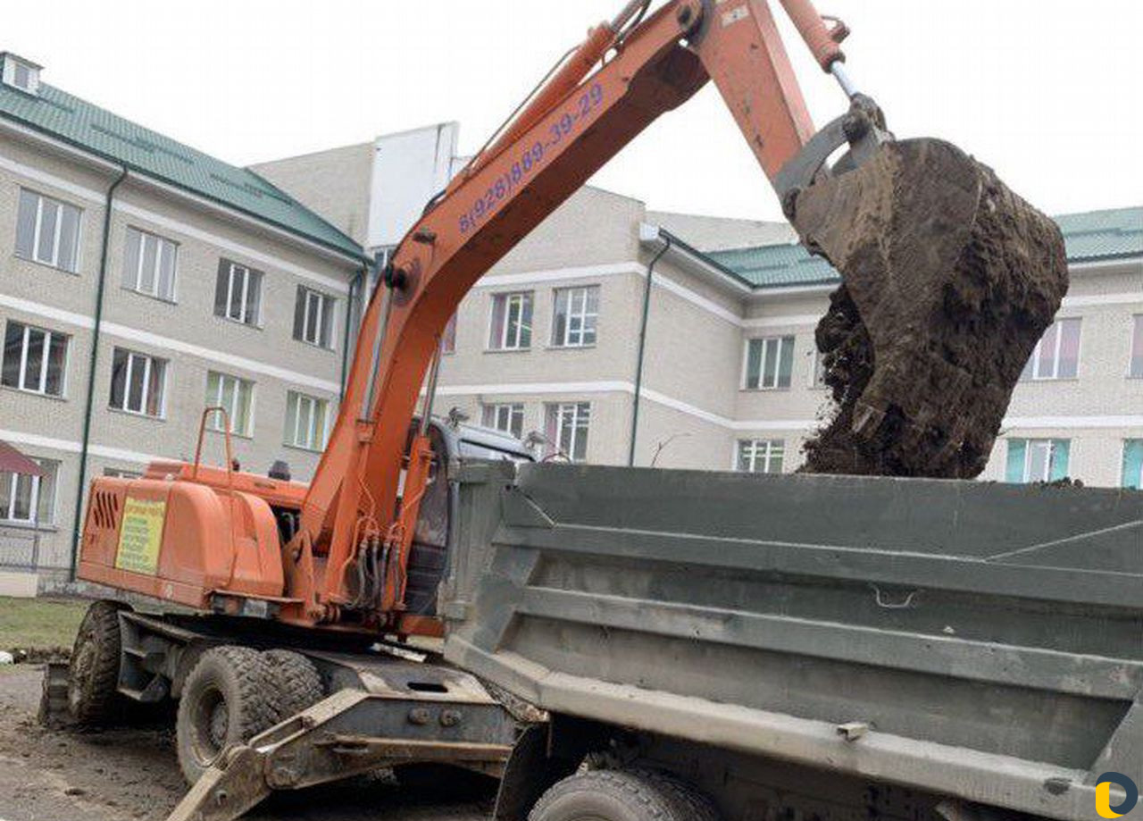 Услуги Экскаватора: Котлованы, Подвалы фото