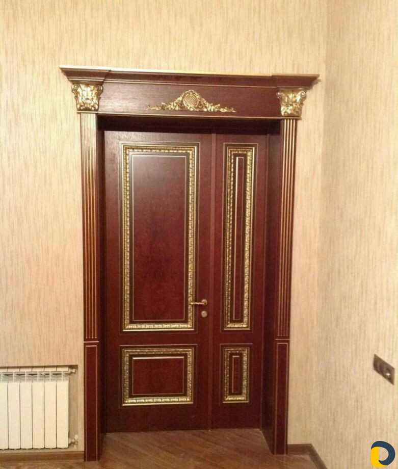 Частные объявления двери. Дагестанские двери межкомнатные. Двери Дагестанские комнатные. Межкомнатные двери Чеченская Республика. Капители на двери межкомнатные в Махачкале.